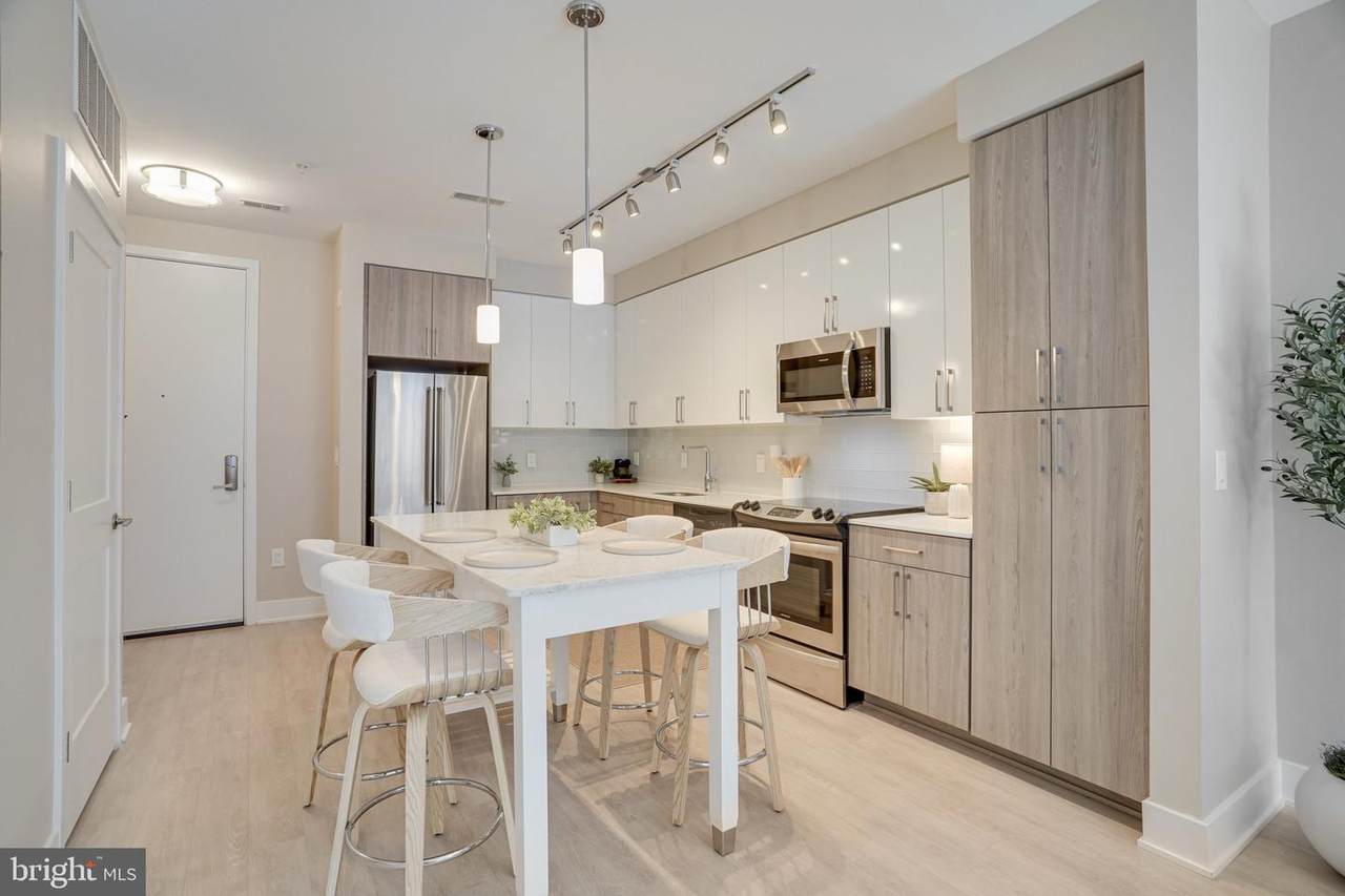 145 Riverhaven Drive - Photo 1