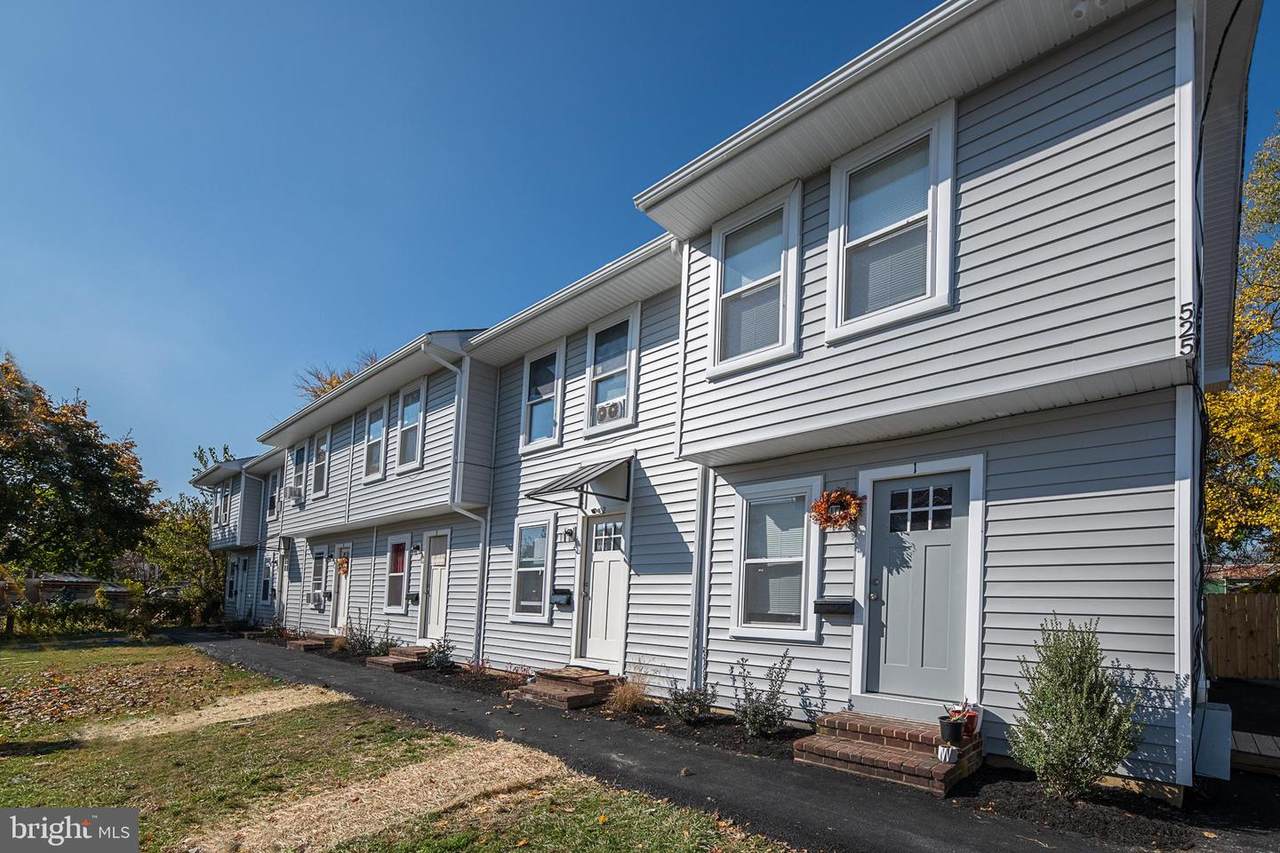 525 Gray Avenue - Photo 1
