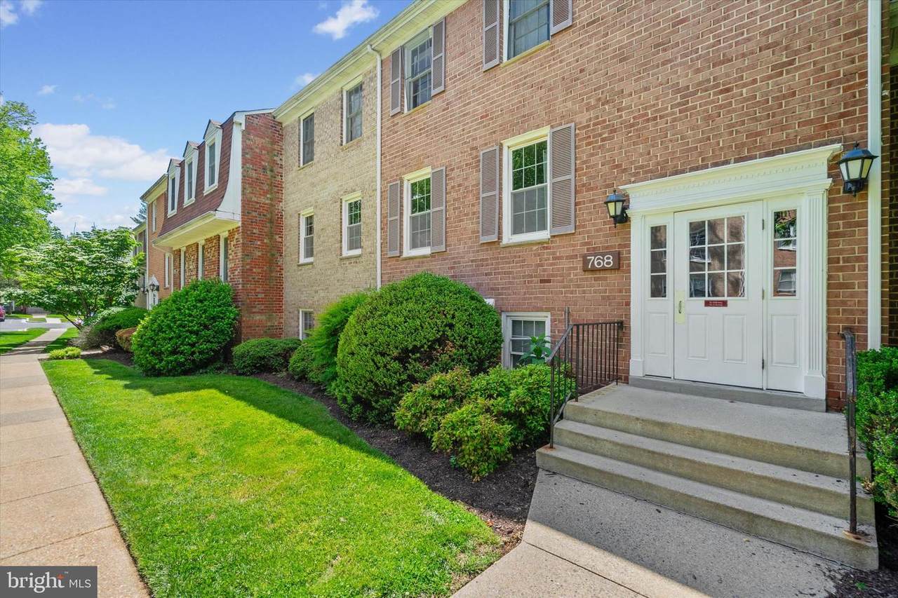 768 Quince Orchard Boulevard - Photo 1