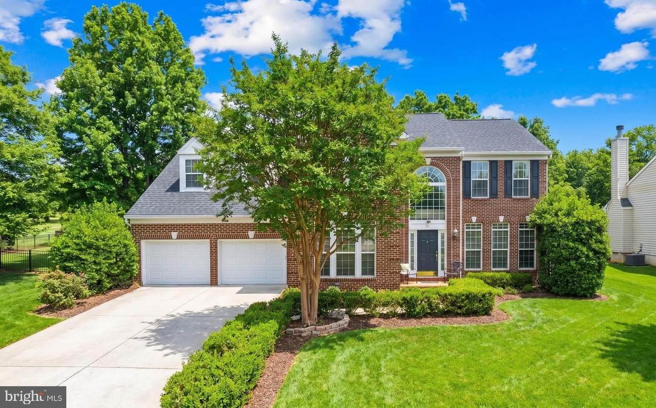 6 Newbury Drive - Photo 1
