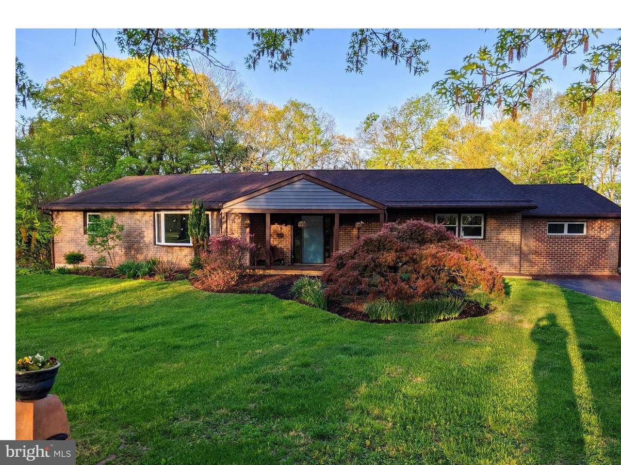 128 Mark Drive - Photo 1