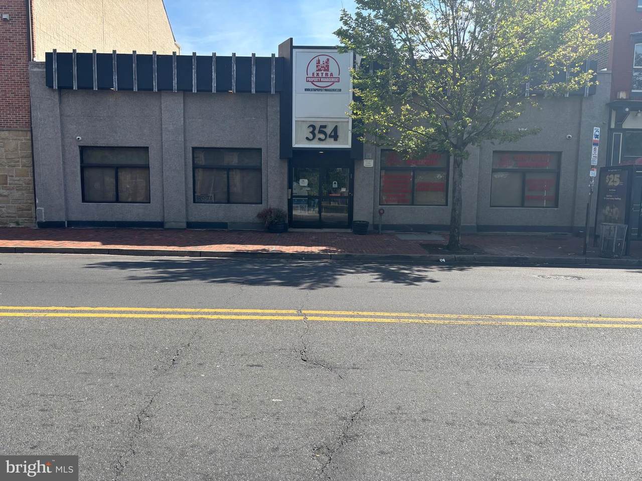 354 Broad Street - Photo 1
