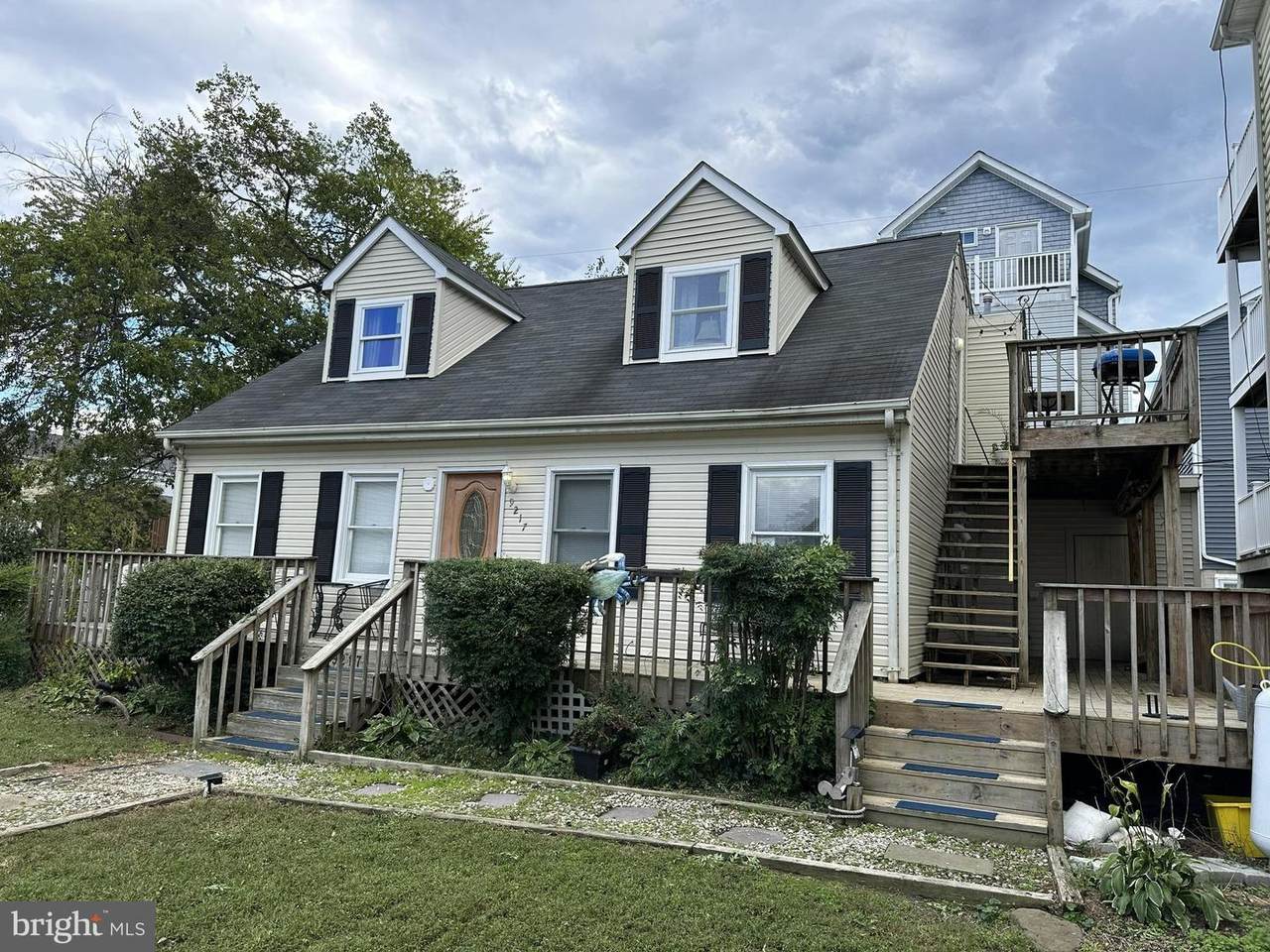 9217 Annapolis Avenue - Photo 1
