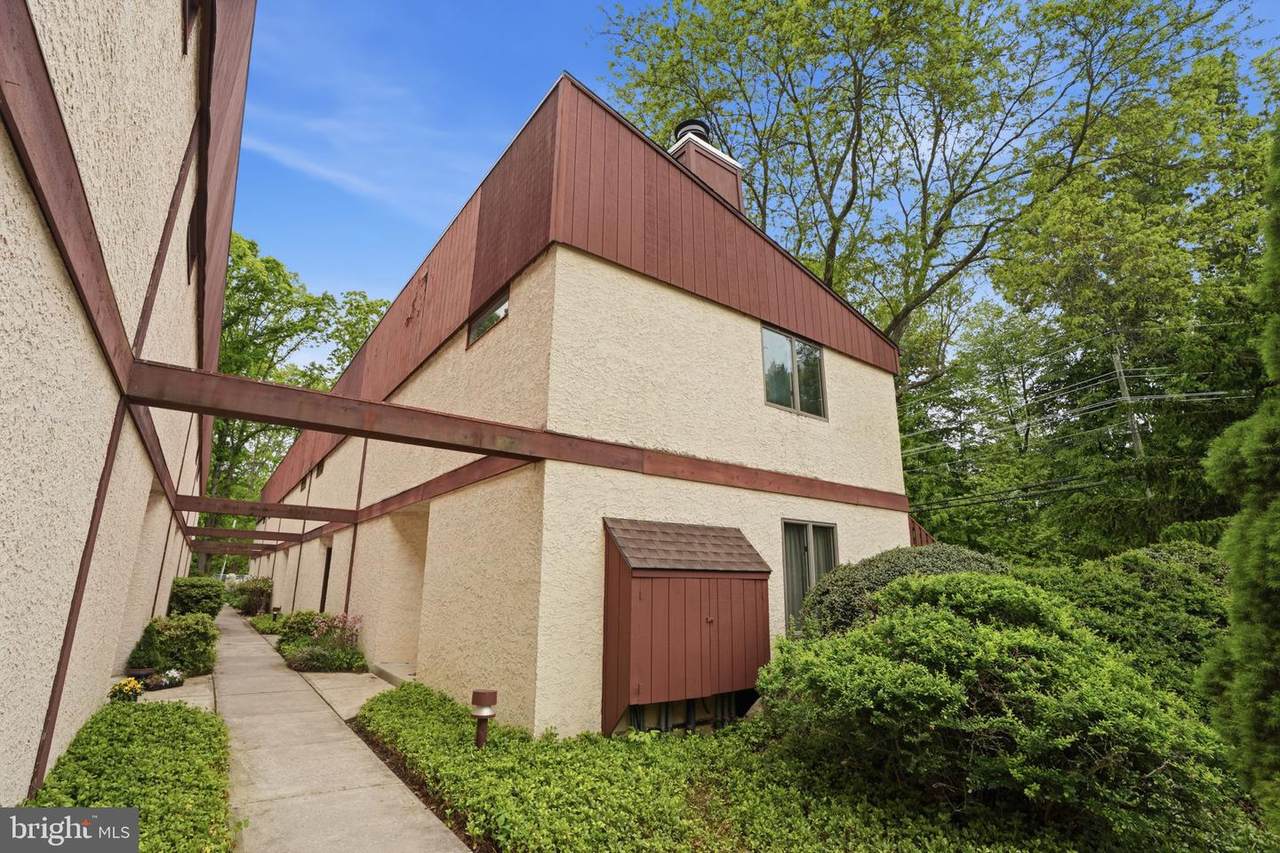 51 Lawrenceville Pennington - Photo 1