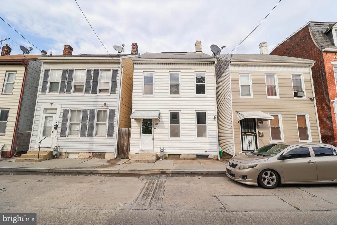 47 Franklin Street - Photo 1