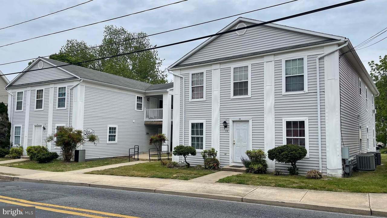 https://bt-photos.global.ssl.fastly.net/brightmls/1280_boomver_1_804924618912-2.jpg