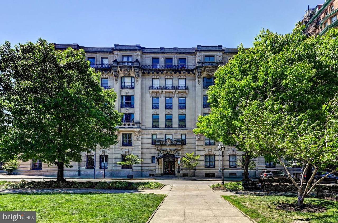 700 Washington Place - Photo 1