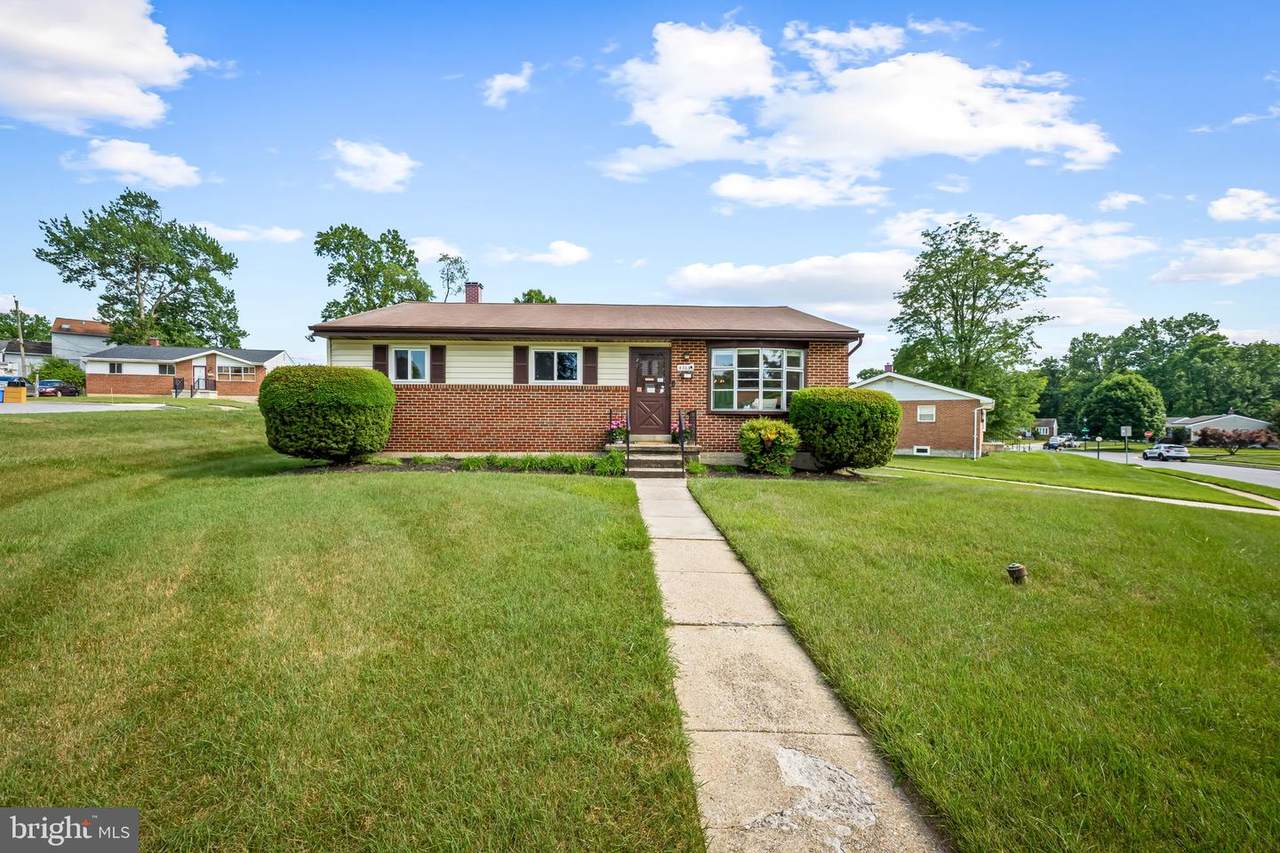 4705 Parkfield Court - Photo 1