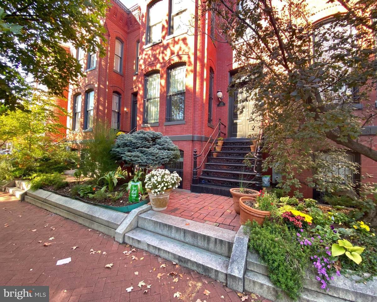 1225 O Street - Photo 1