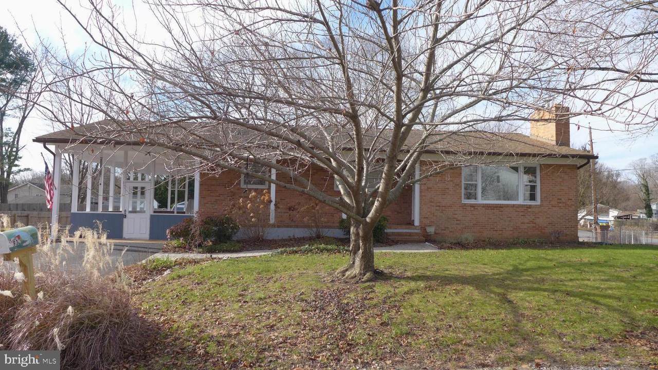 93 Great Lake Drive - Photo 1