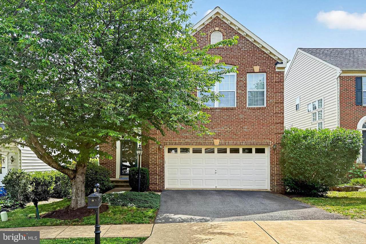 15012 Danehurst Circle - Photo 1