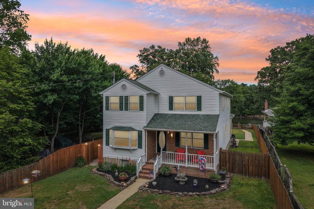 1870 Cedar Road - Photo 1