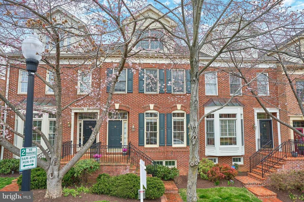 1759 22ND Street - Photo 1