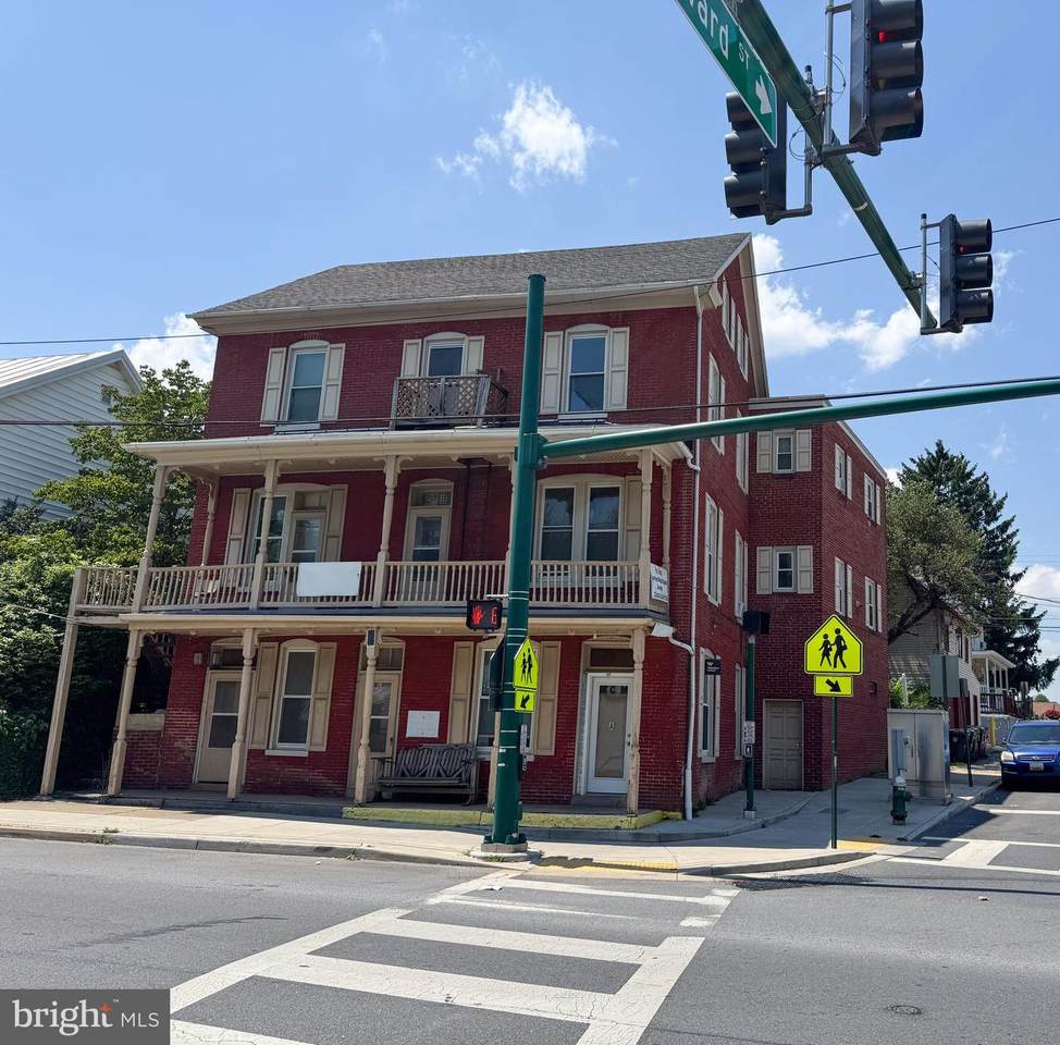 801 Potomac Street - Photo 1