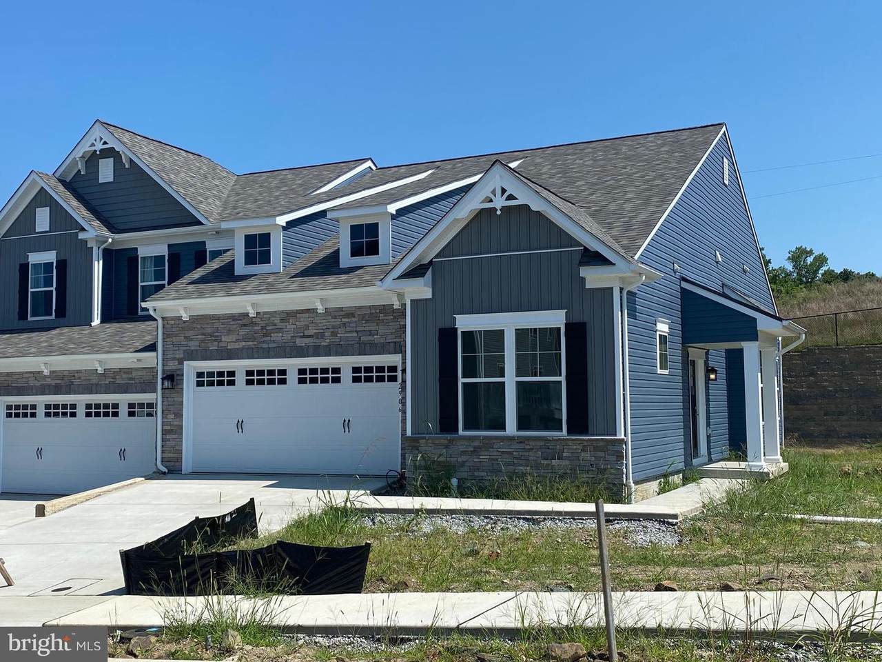119 Touch Of Gold Drive - Photo 1