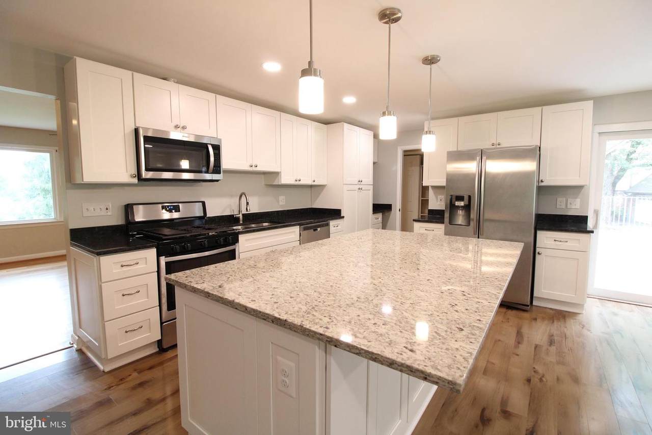3817 Chanel Road - Photo 1