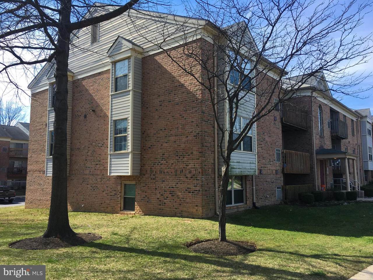 1260 Sugarwood Circle - Photo 1