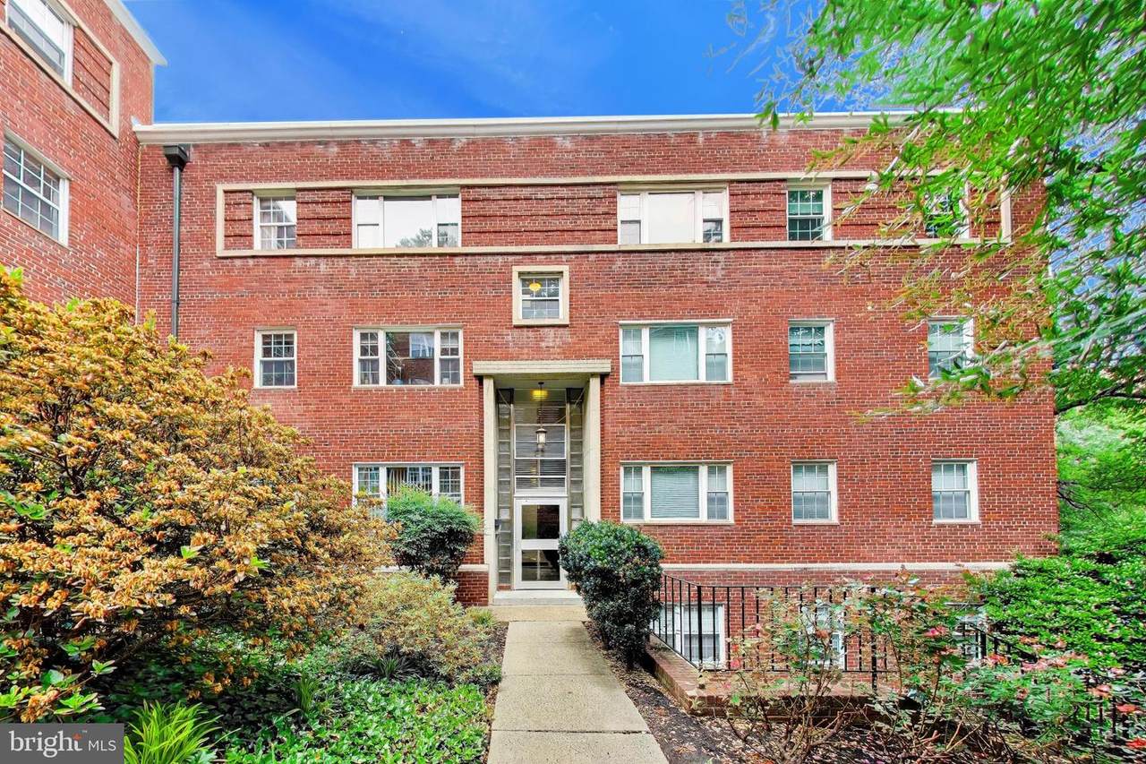 1322 Fort Myer Drive - Photo 1