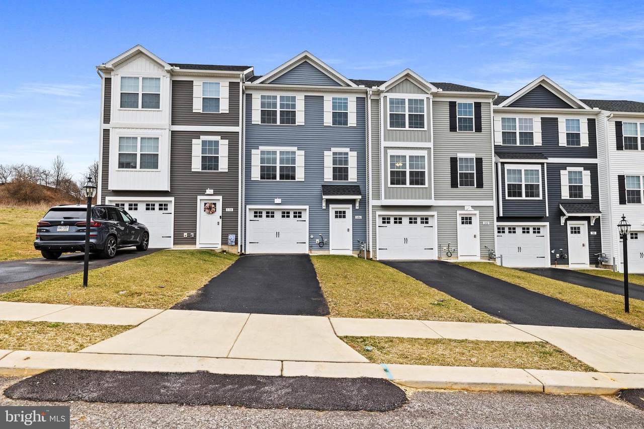 890 Setting Sun Ln - Photo 1