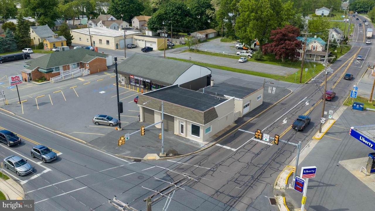 2201 Marietta Avenue - Photo 1