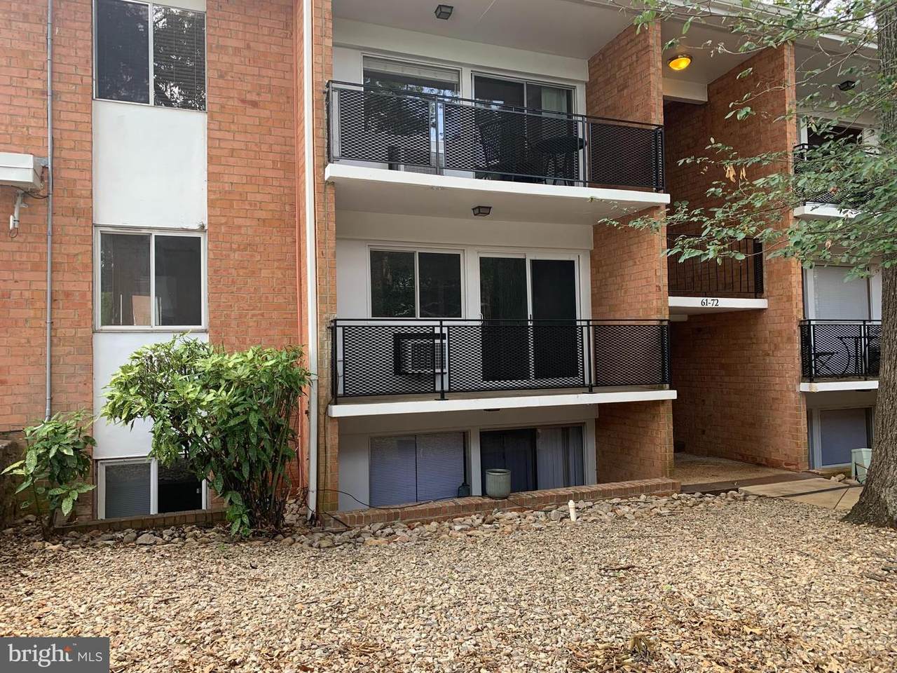 1800 Jefferson Park Avenue - Photo 1