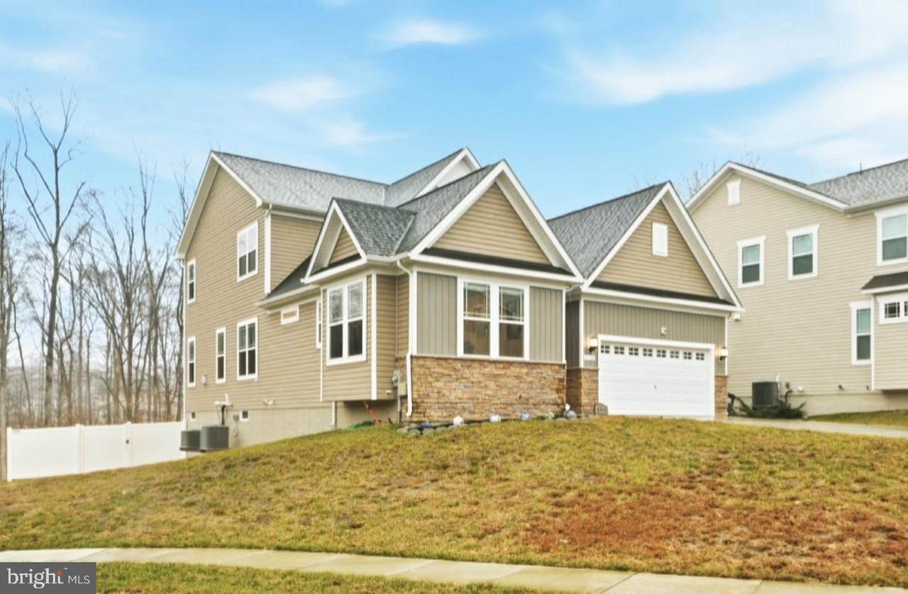 11101 Applecross Court - Photo 1
