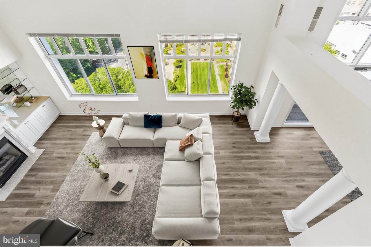 5801 Nicholson Lane - Photo 1