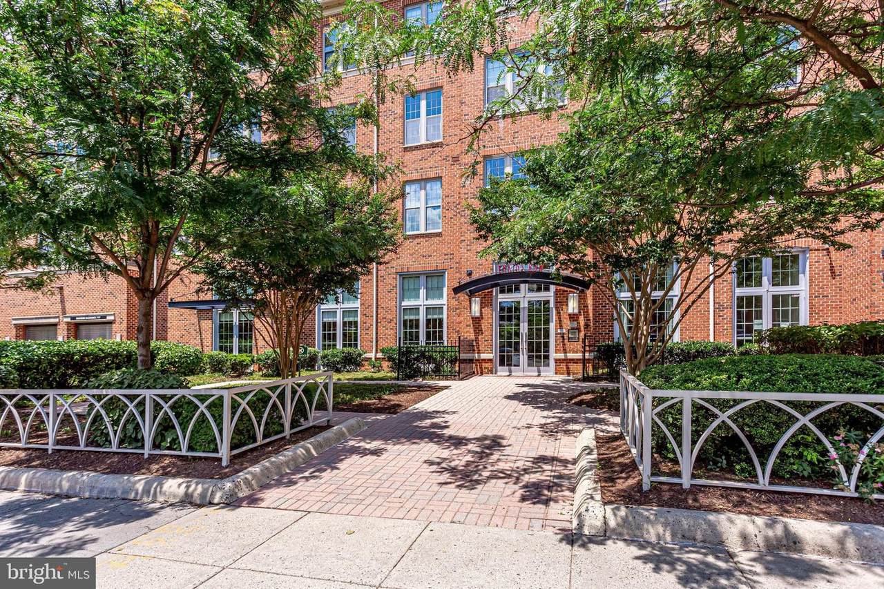 1391 Pennsylvania Avenue - Photo 1