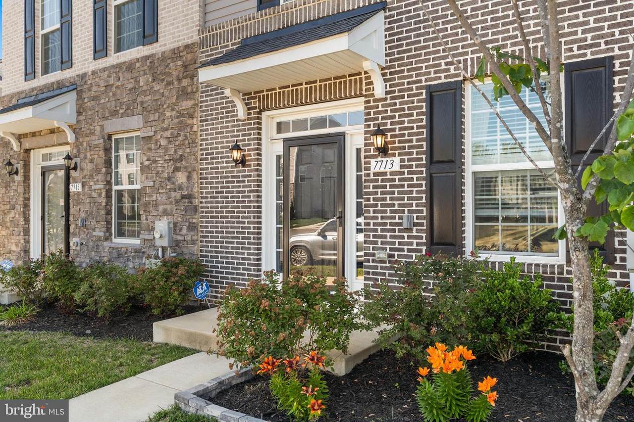 7713 Presidential Parkway - Photo 1