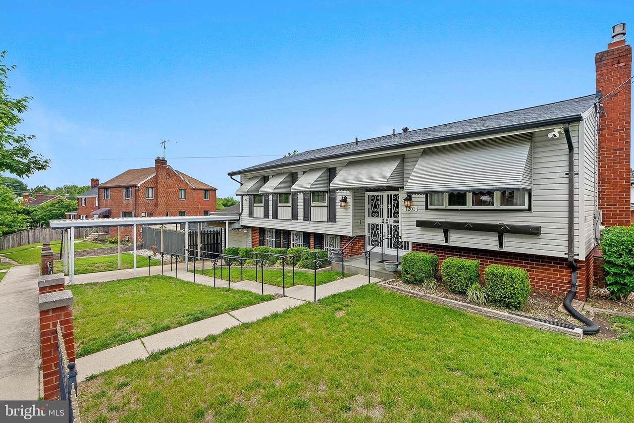 https://bt-photos.global.ssl.fastly.net/brightmls/1280_boomver_1_804939861968-2.jpg