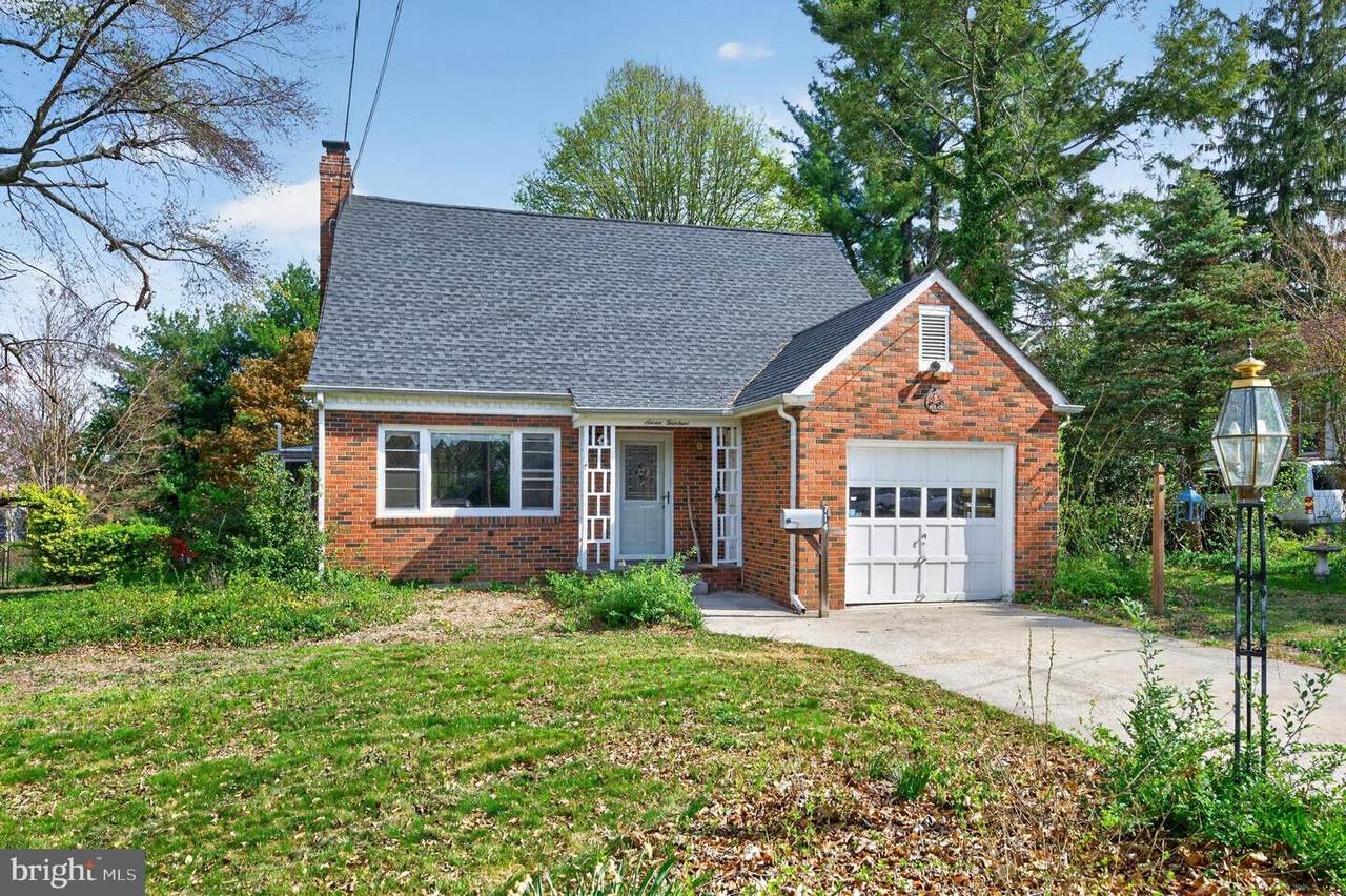 714 Chestnut Avenue - Photo 1