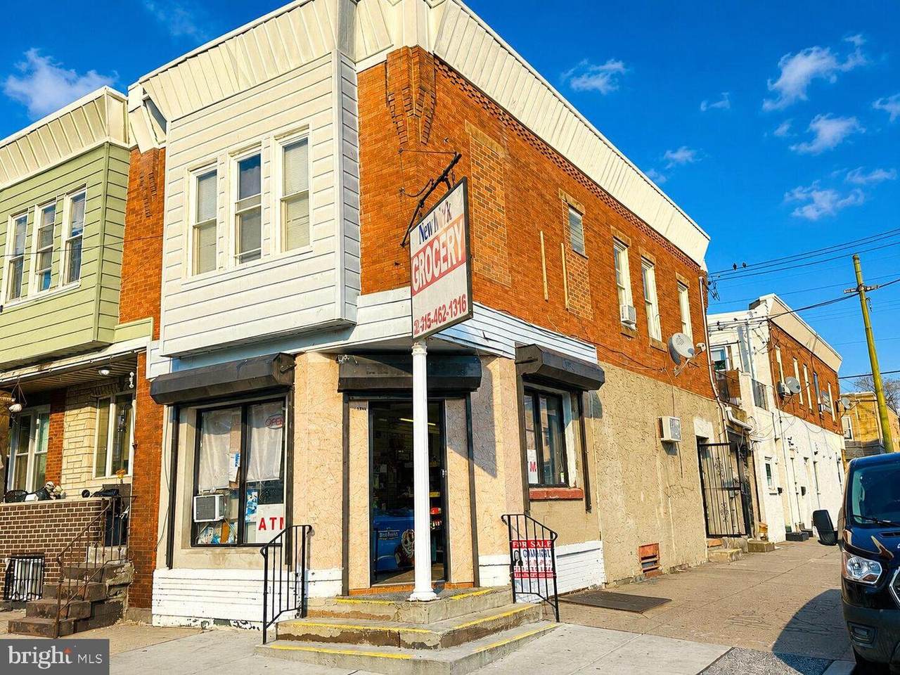 1555 Newkirk Street - Photo 1