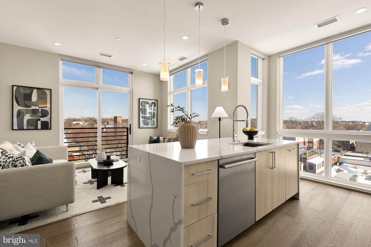 646 H Street - Photo 1