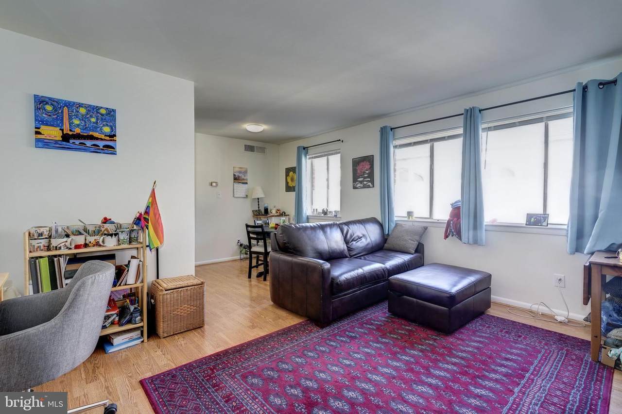 630 11TH Street - Photo 1