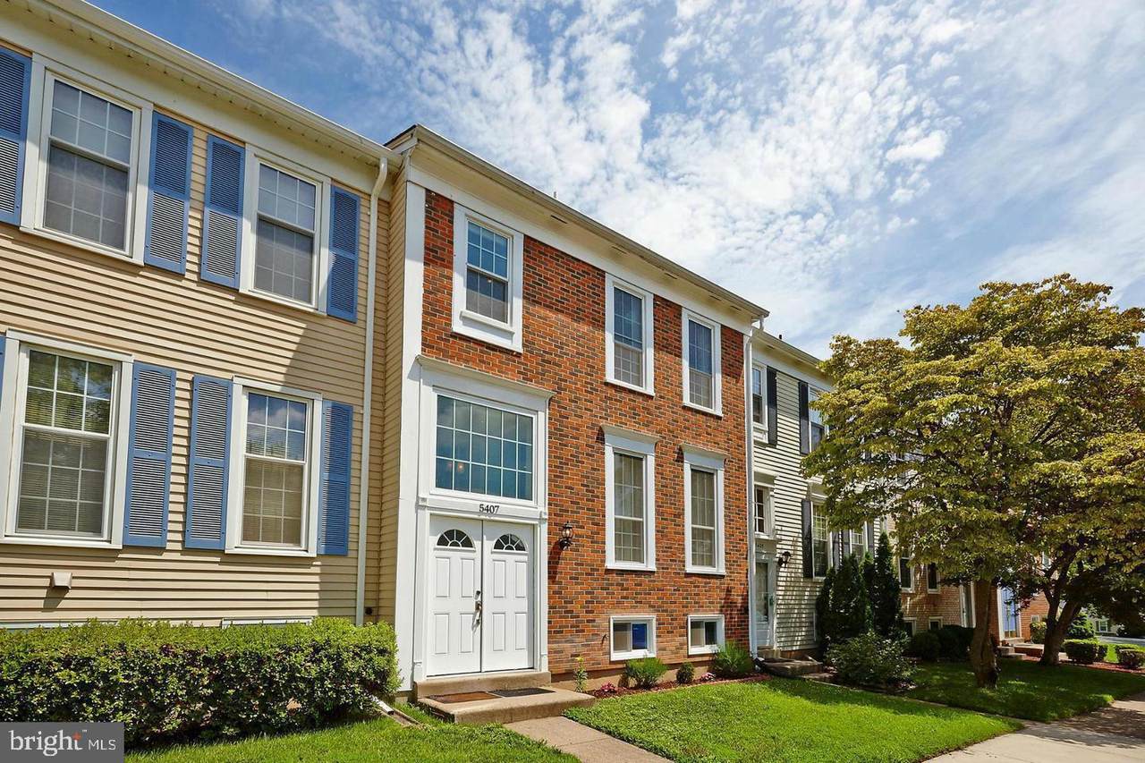 5407 Helm Court - Photo 1