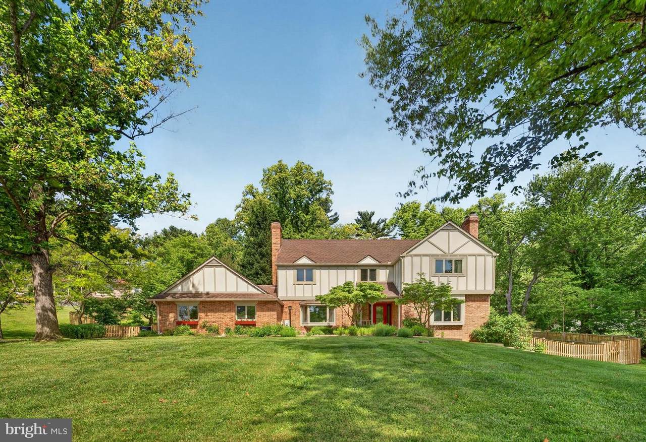 1917 Merrifields Drive - Photo 1