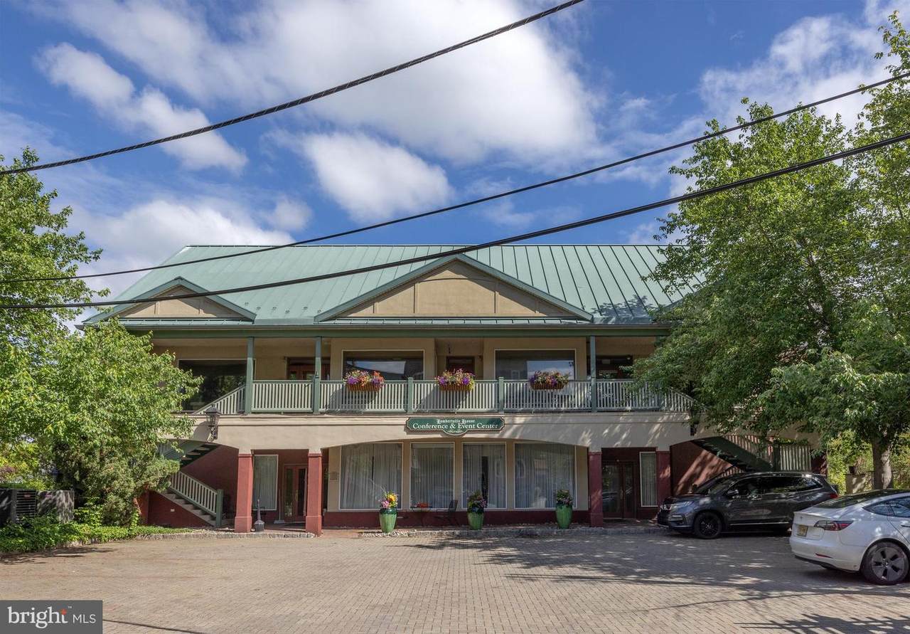 32 Bridge Street - Photo 1