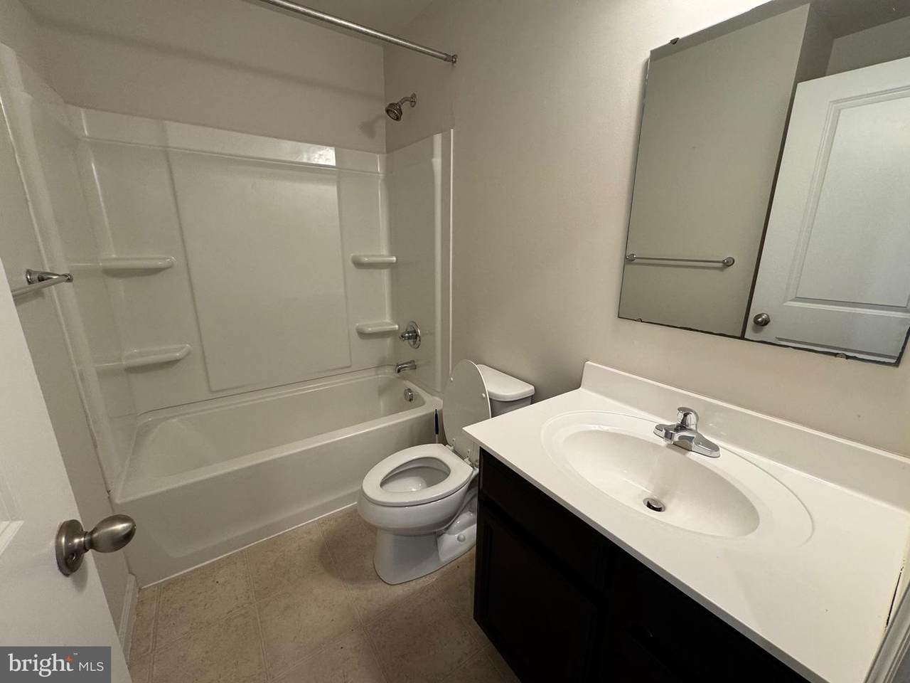 https://bt-photos.global.ssl.fastly.net/brightmls/orig_boomver_1_804946023096-2.jpg