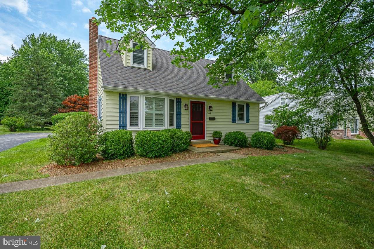 533 Monument Avenue - Photo 1