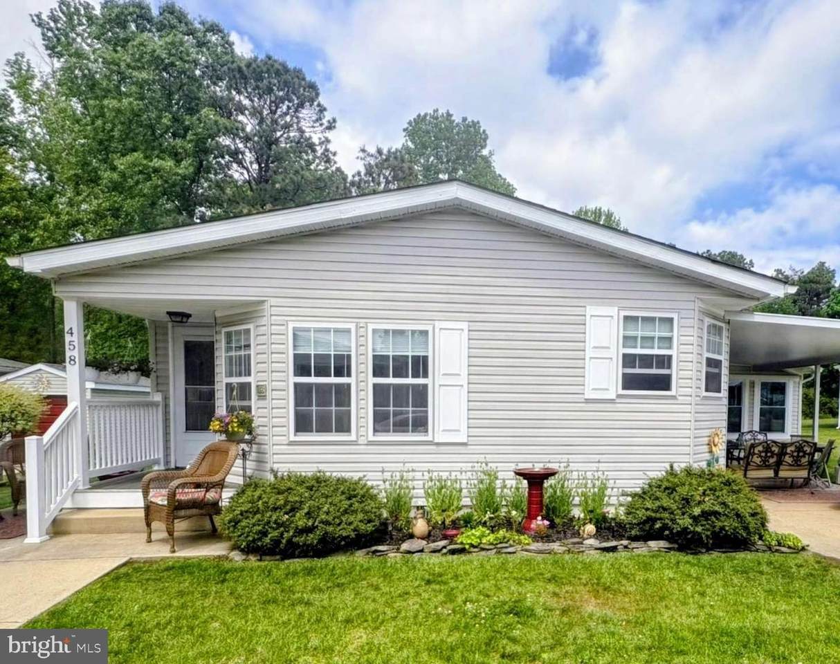 458 Cranberry Drive - Photo 1