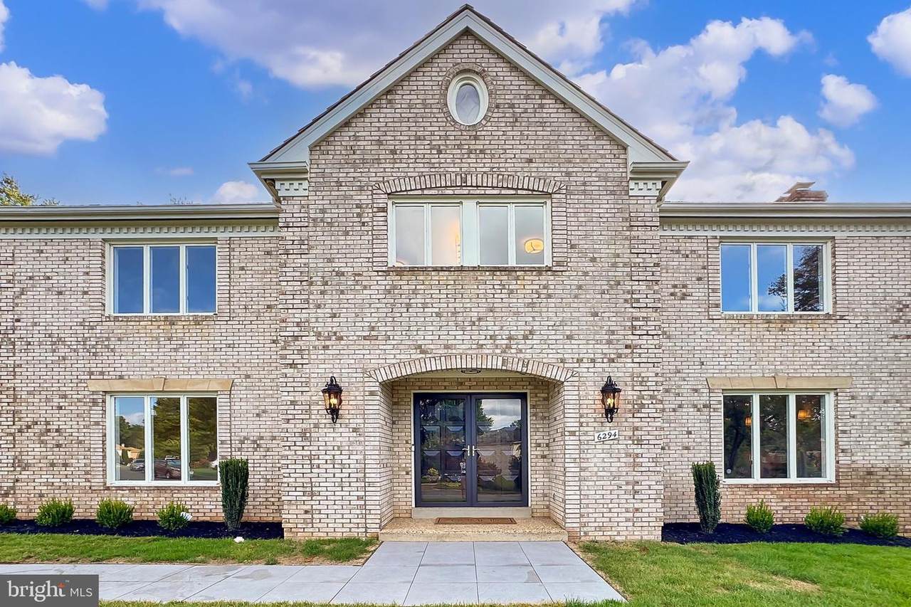 6294 Dunaway Court - Photo 1