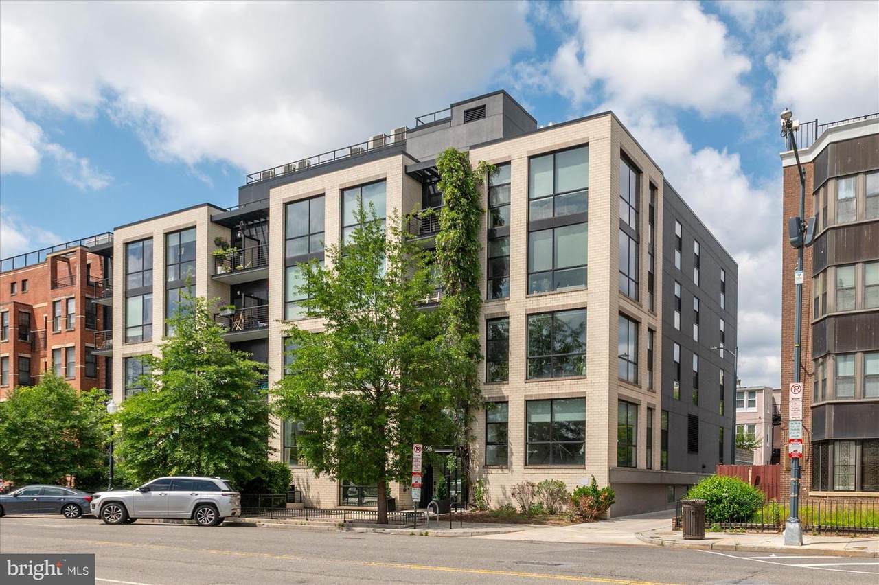 1628 11TH Street - Photo 1