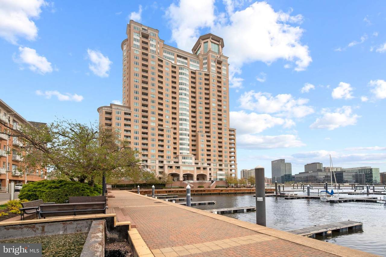 100 Harborview Drive - Photo 1
