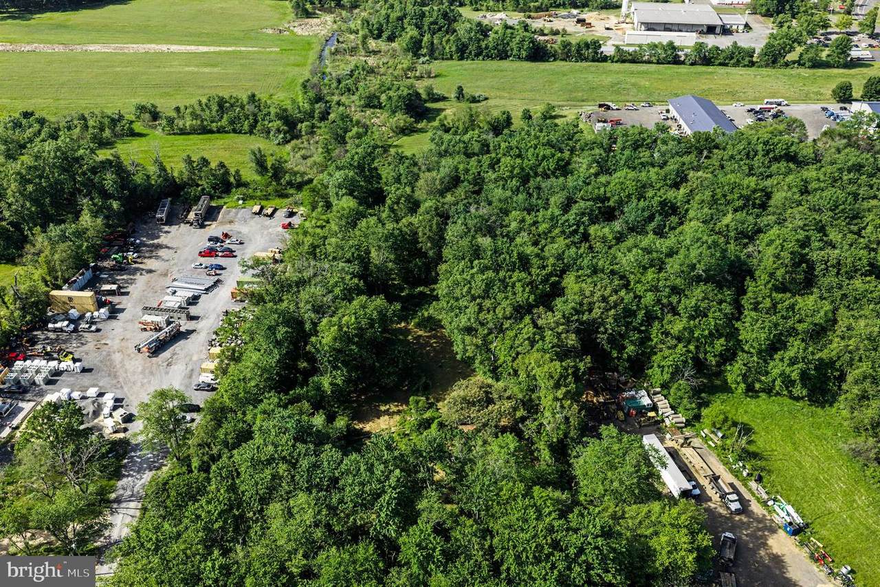 7525 John Marshall Highway - Photo 1