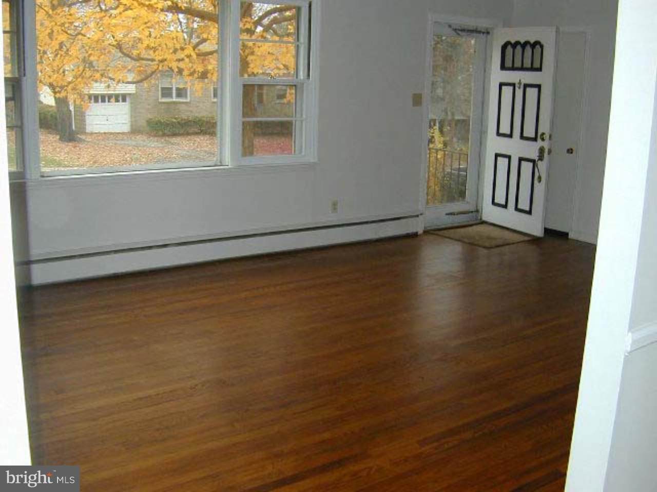 409 Lynn Drive - Photo 1