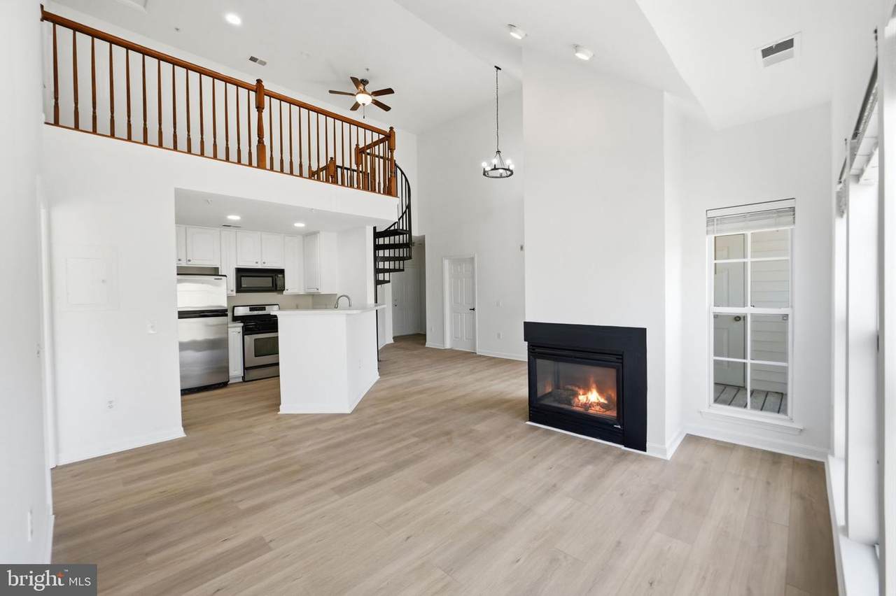 15620 Everglade Lane - Photo 1