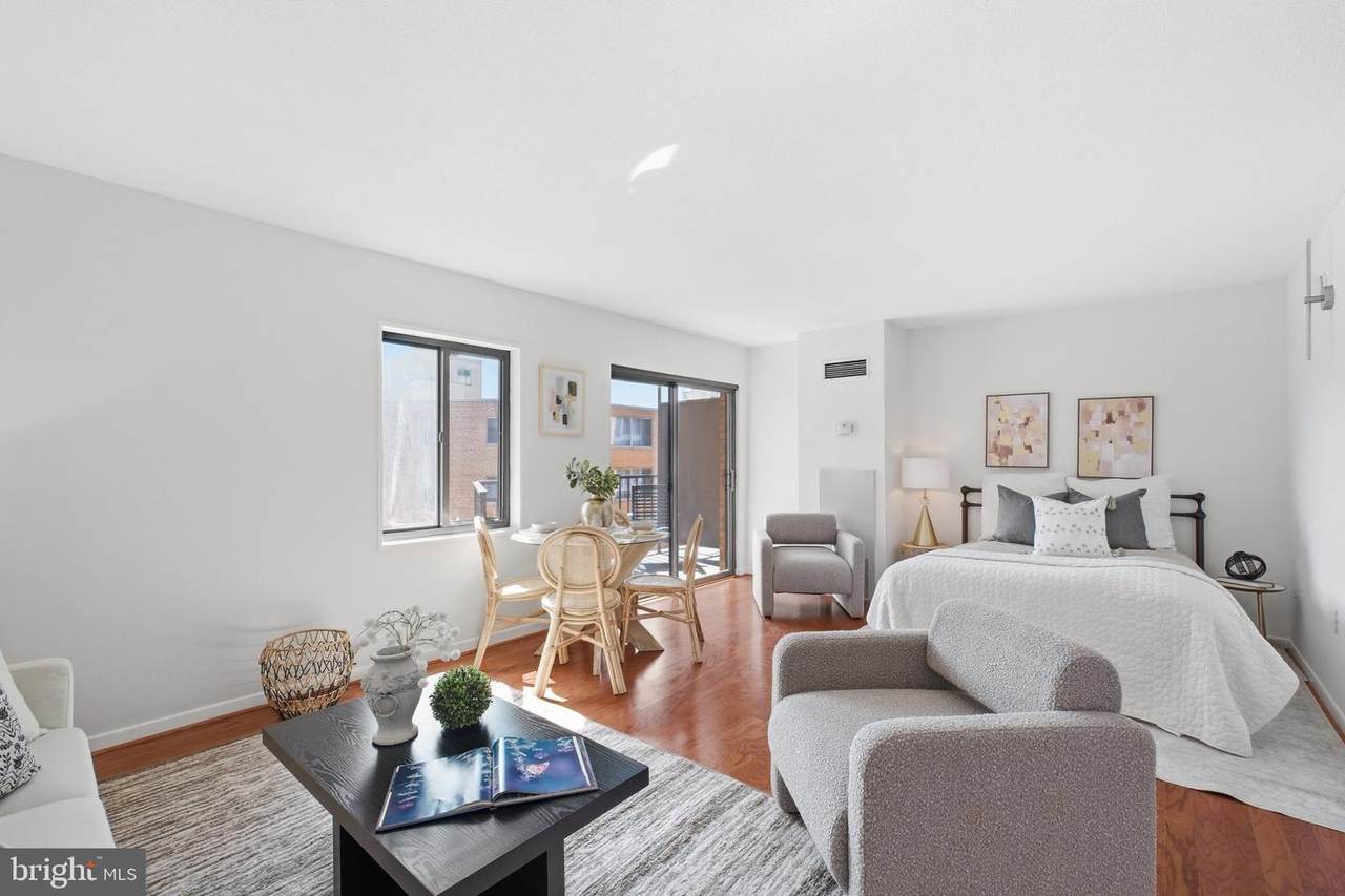 1718 P Street - Photo 1