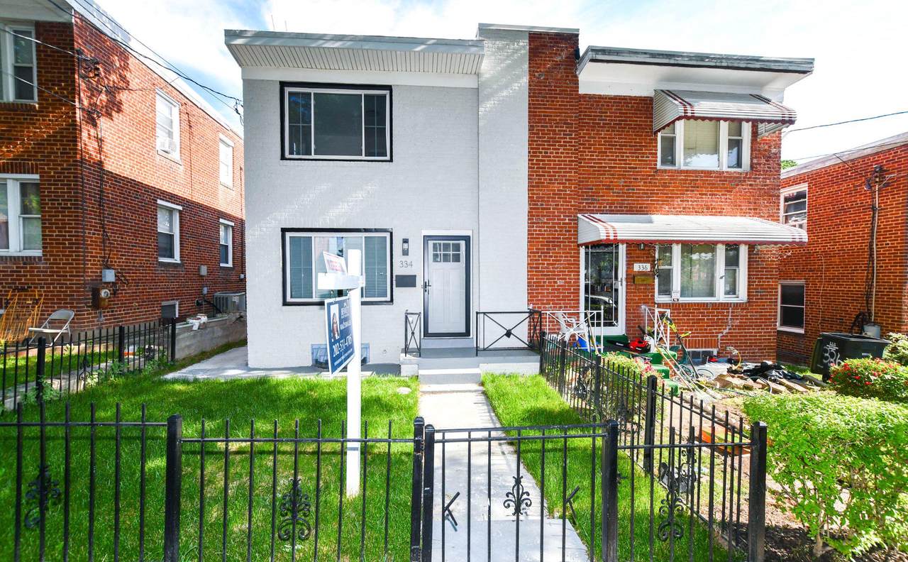 334 Nicholson Street - Photo 1