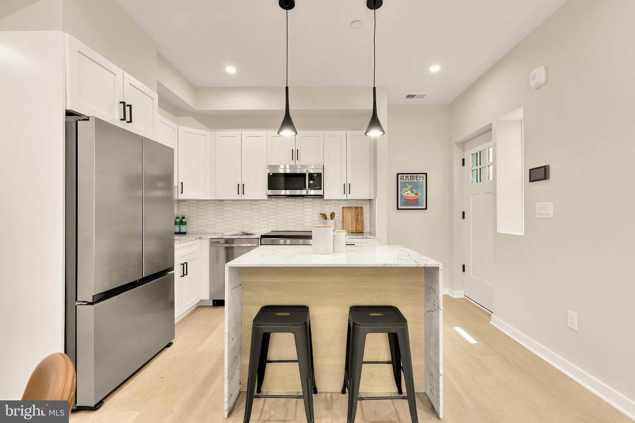 2610 41ST Street - Photo 1