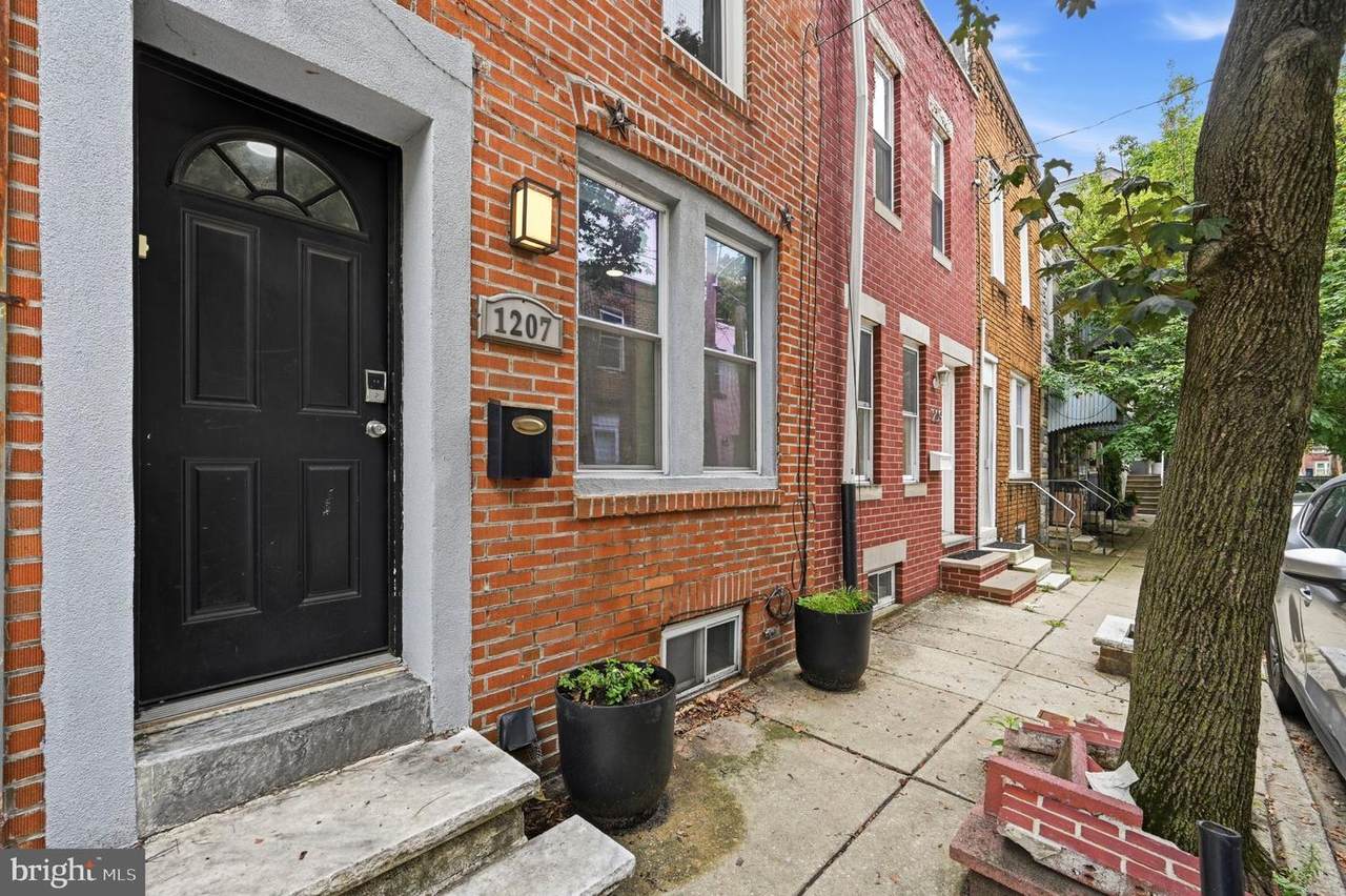 1207 Marshall Street - Photo 1